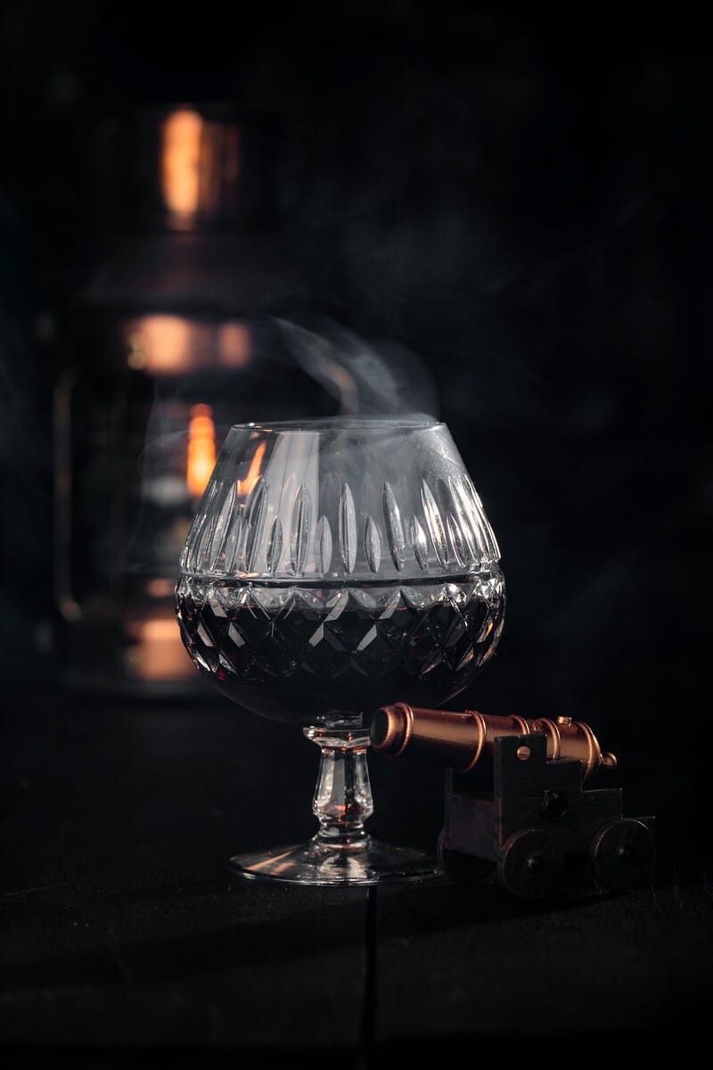 STRONGWATER040121-114