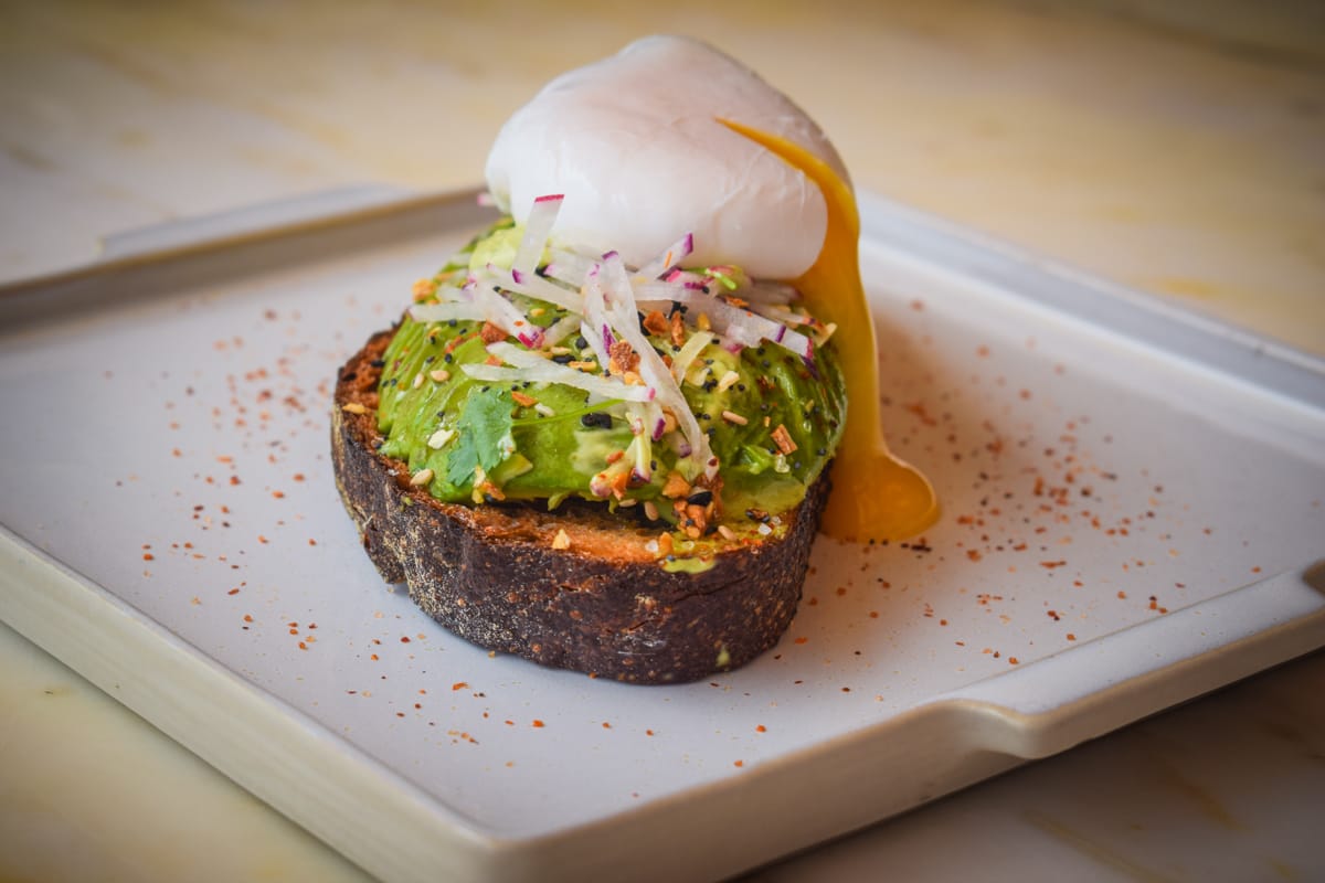 Bungalow_Brokaw Avocado Toast with Poached Egg (Photo Credit Brian Addison)