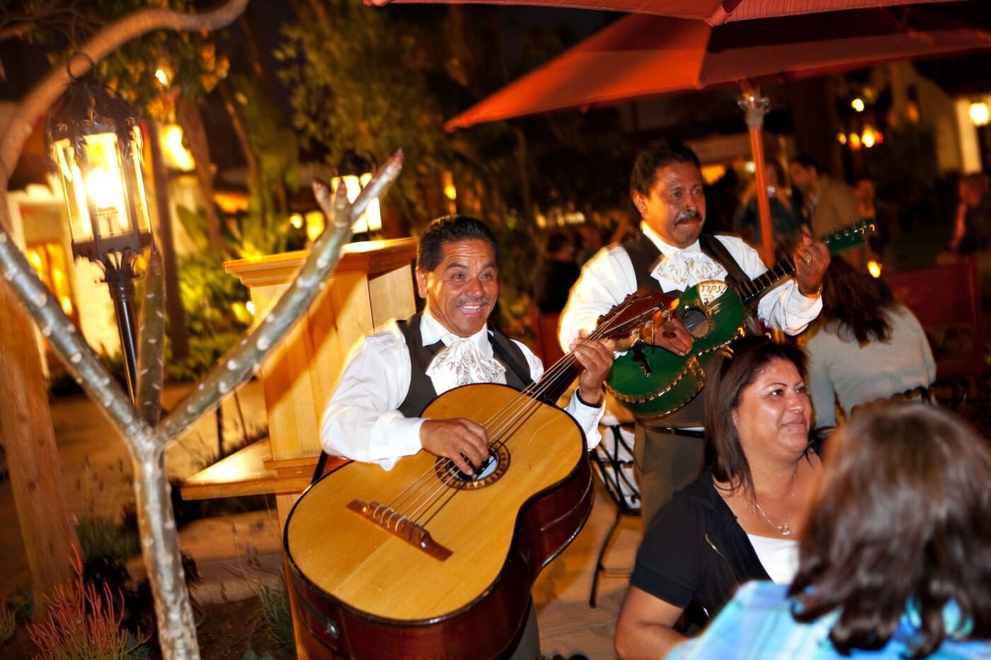 Fiesta-de-Reyes-1 (Custom)