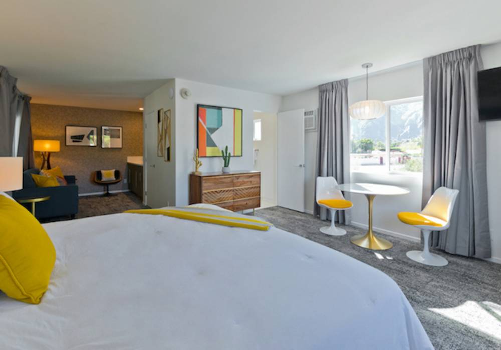 The Cole colesuite2-1