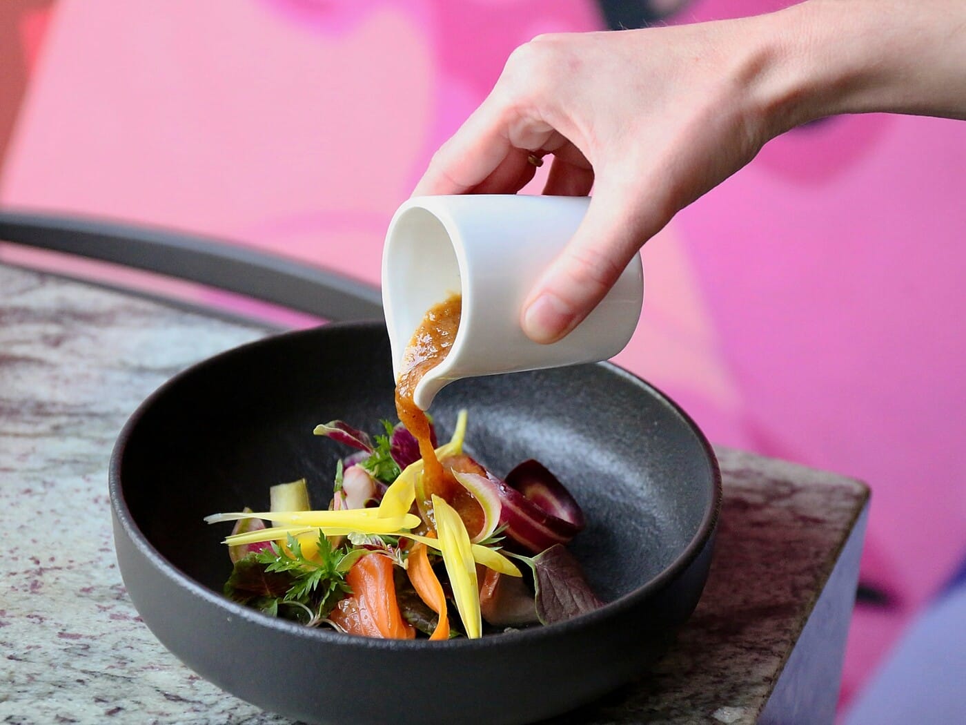 Lumi 11 - SashimiSalad