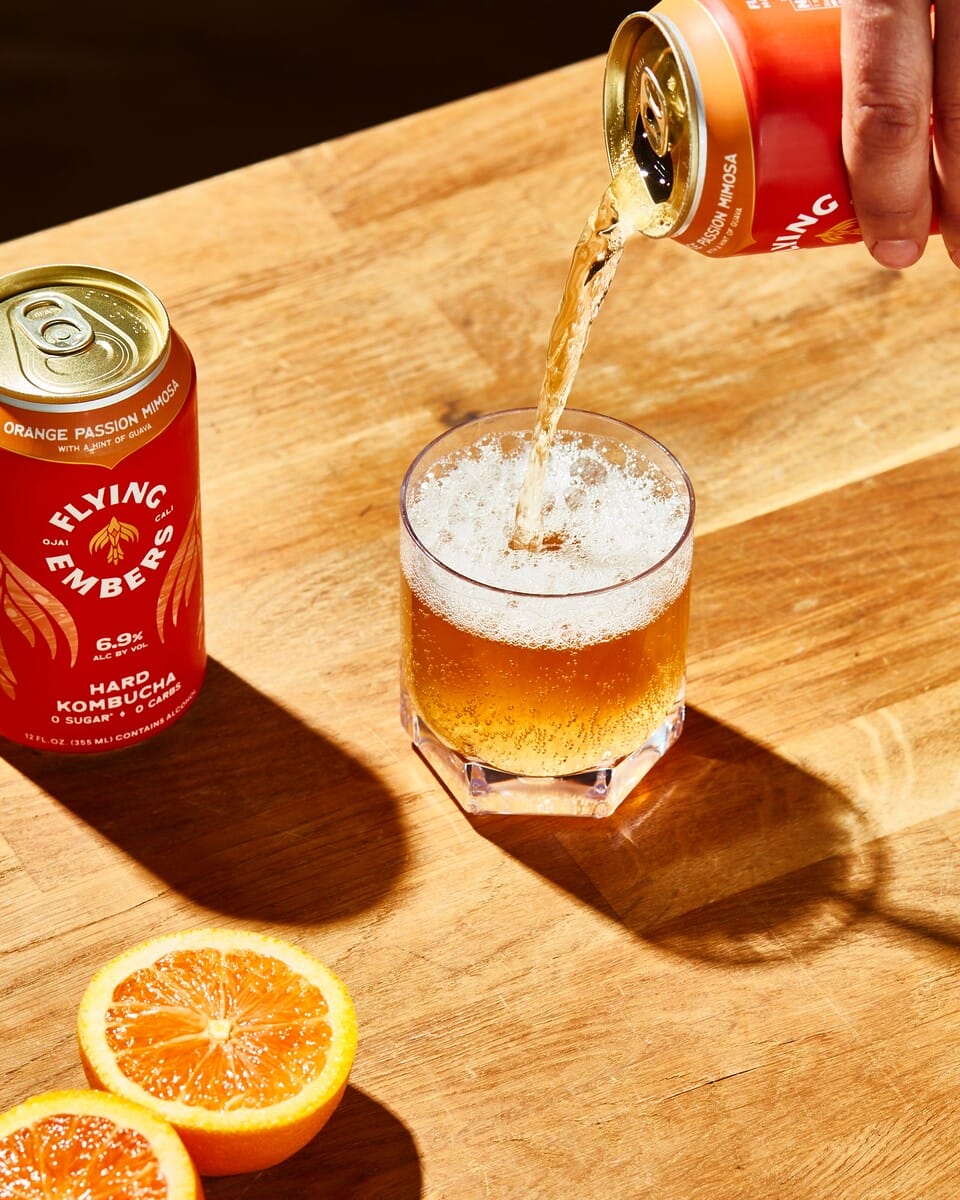 FlyingEmbers_OPM_58641-min