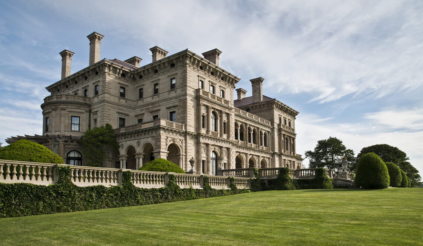 The Breakers Exterior_6-min