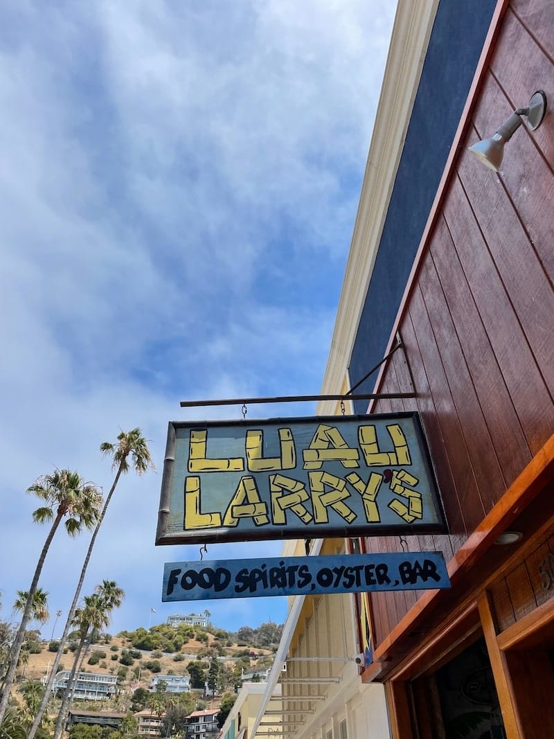 Luau Larry's_IMG_5660-min