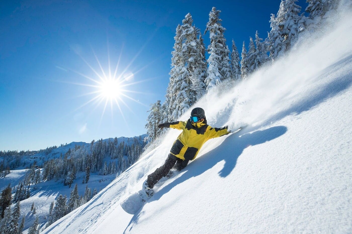 Palisades Tahoe_7H3F-_2U-min