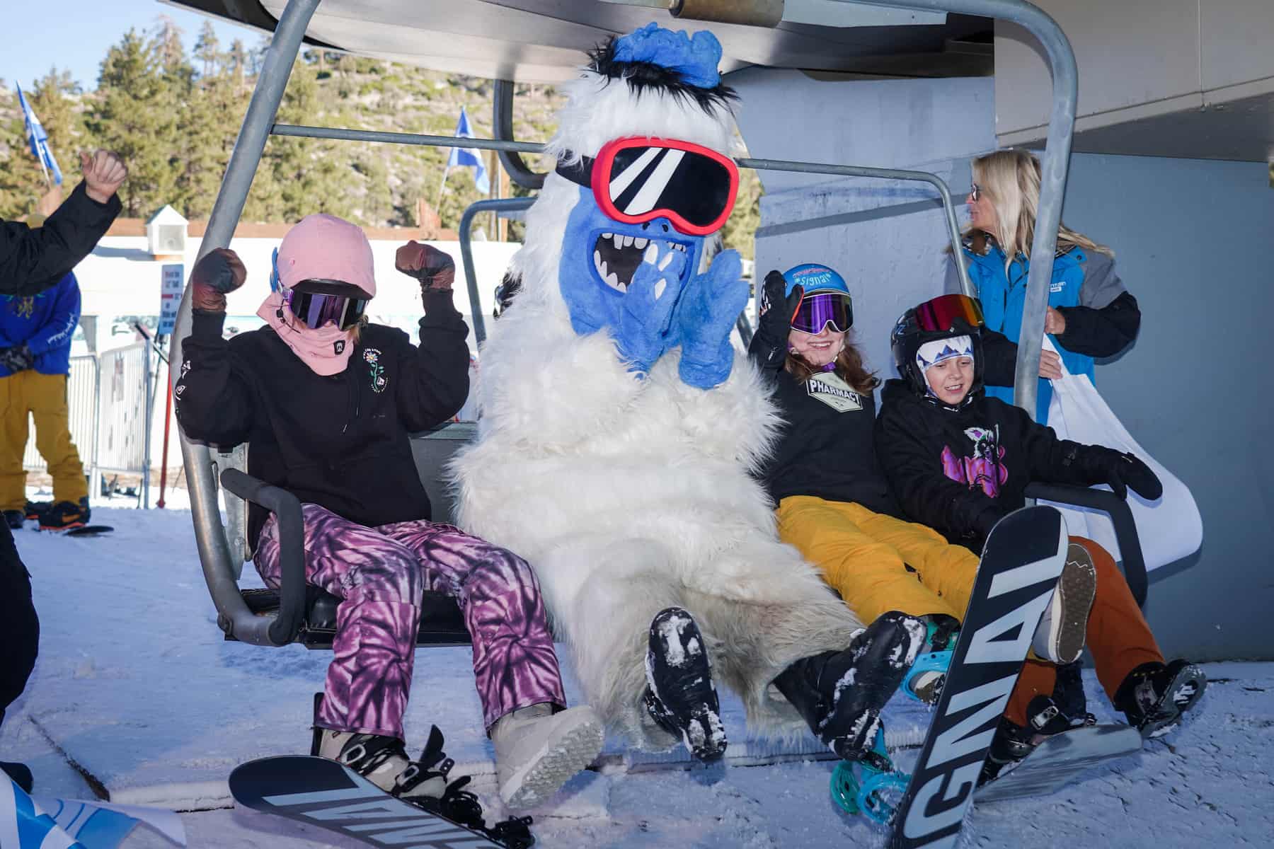 Mountain High Ski Resort_MTR05535-min