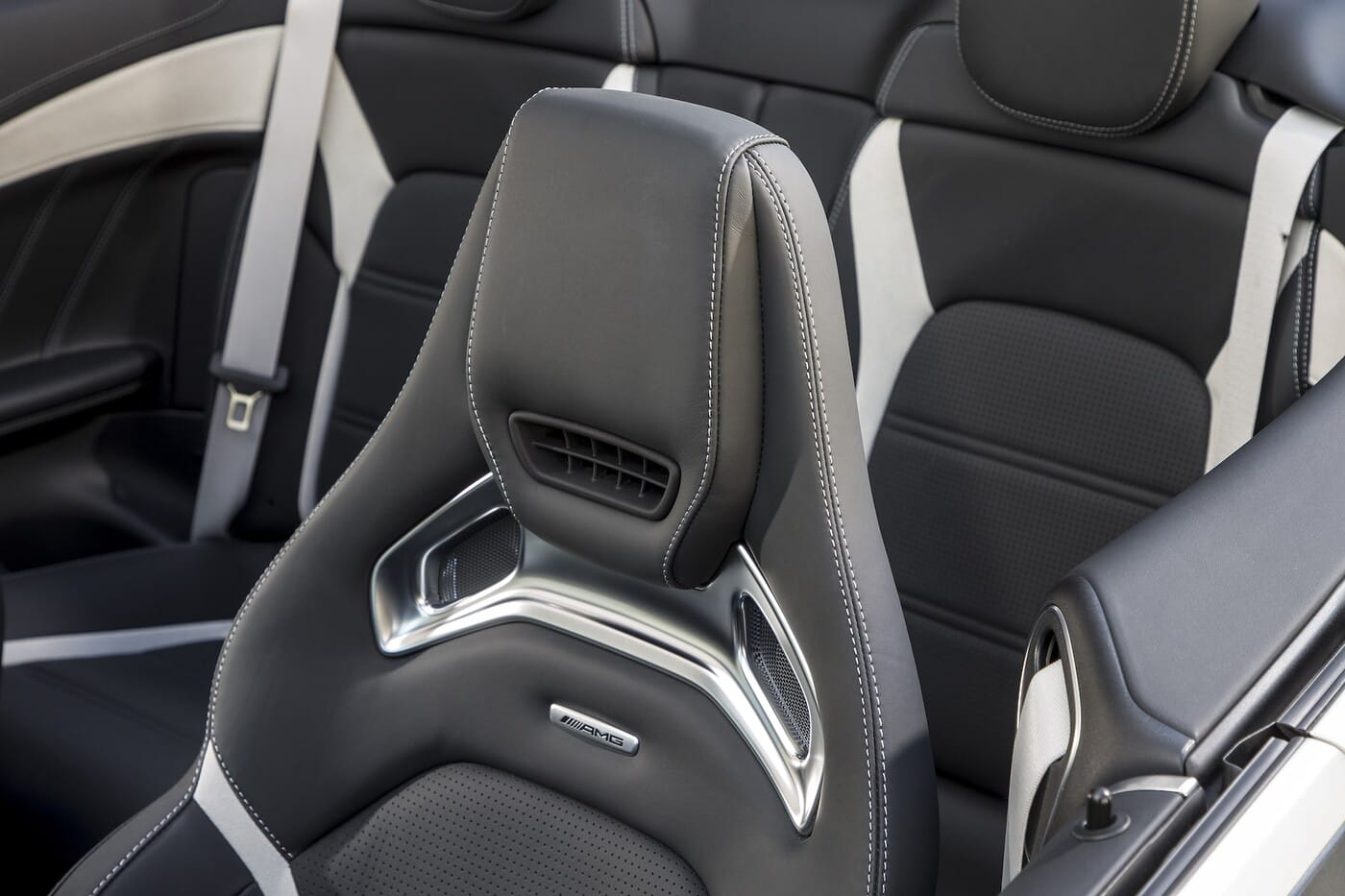 Fletcher Jones 18C0589_056-min