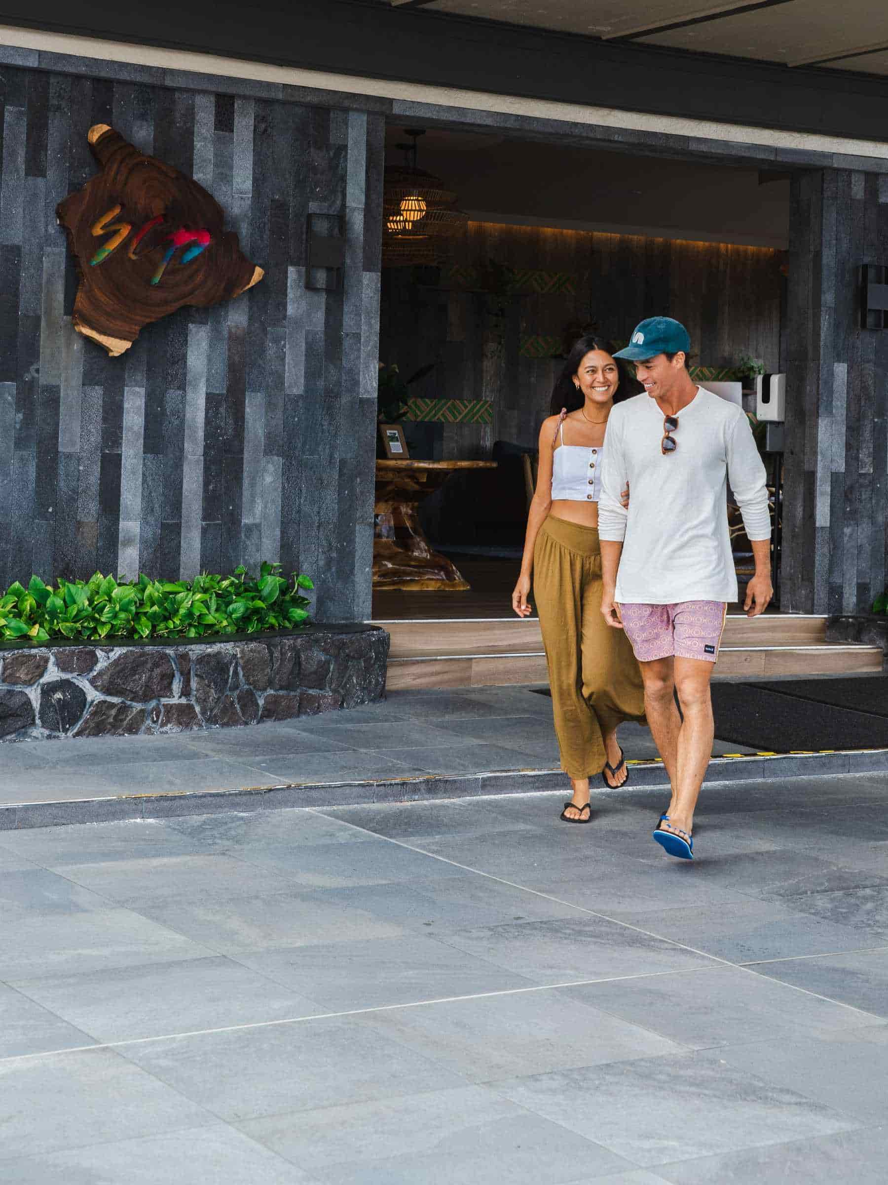 SCP Hilo Hotel Hotel Entry-min