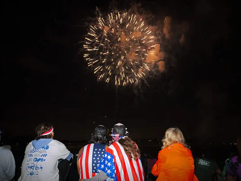 Independence Day on the Back Bay at Newport Dunes Firework Show 3