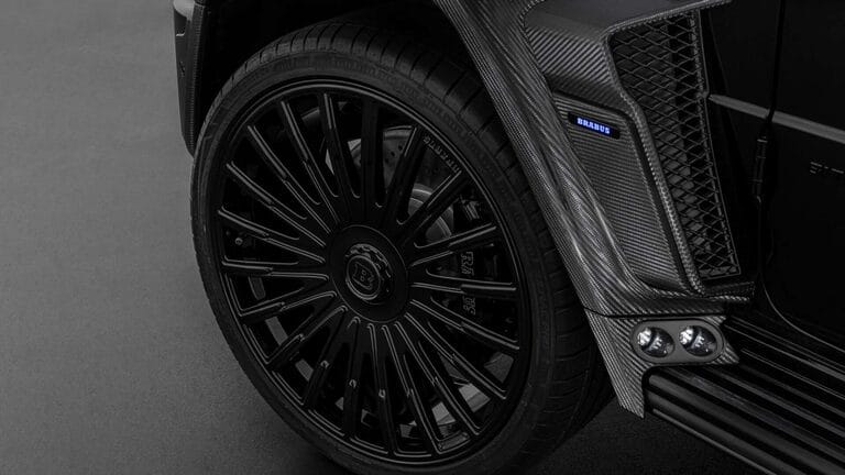 BRABUS Supercar: BRABUS 800 SUPERBLACK Power & Luxury