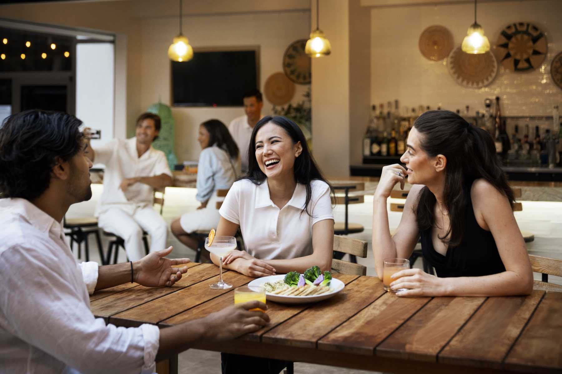 Sheraton Universal BURSI_Terrace_Bar_Lifestyle_composite