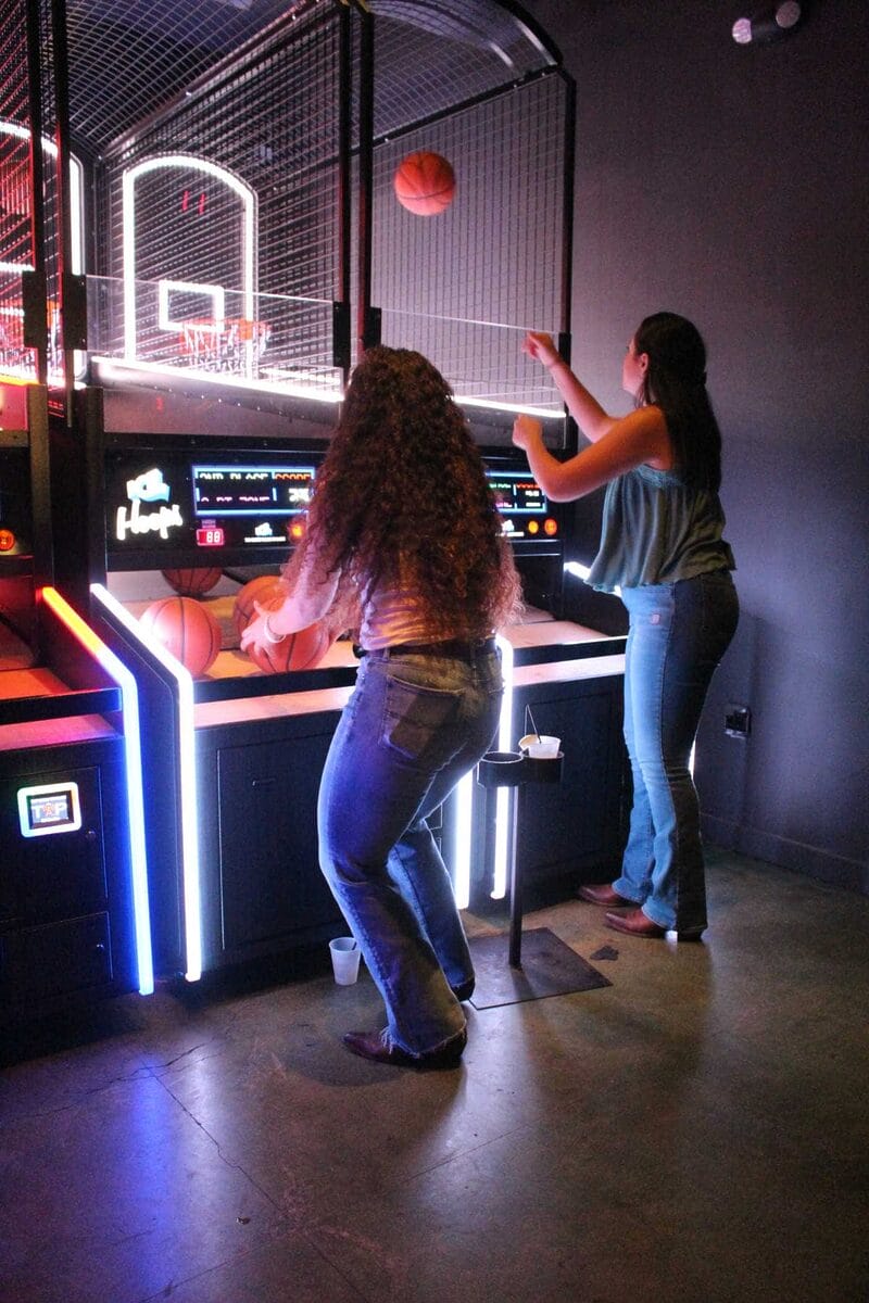 EASTWOOD IMG_0124-min