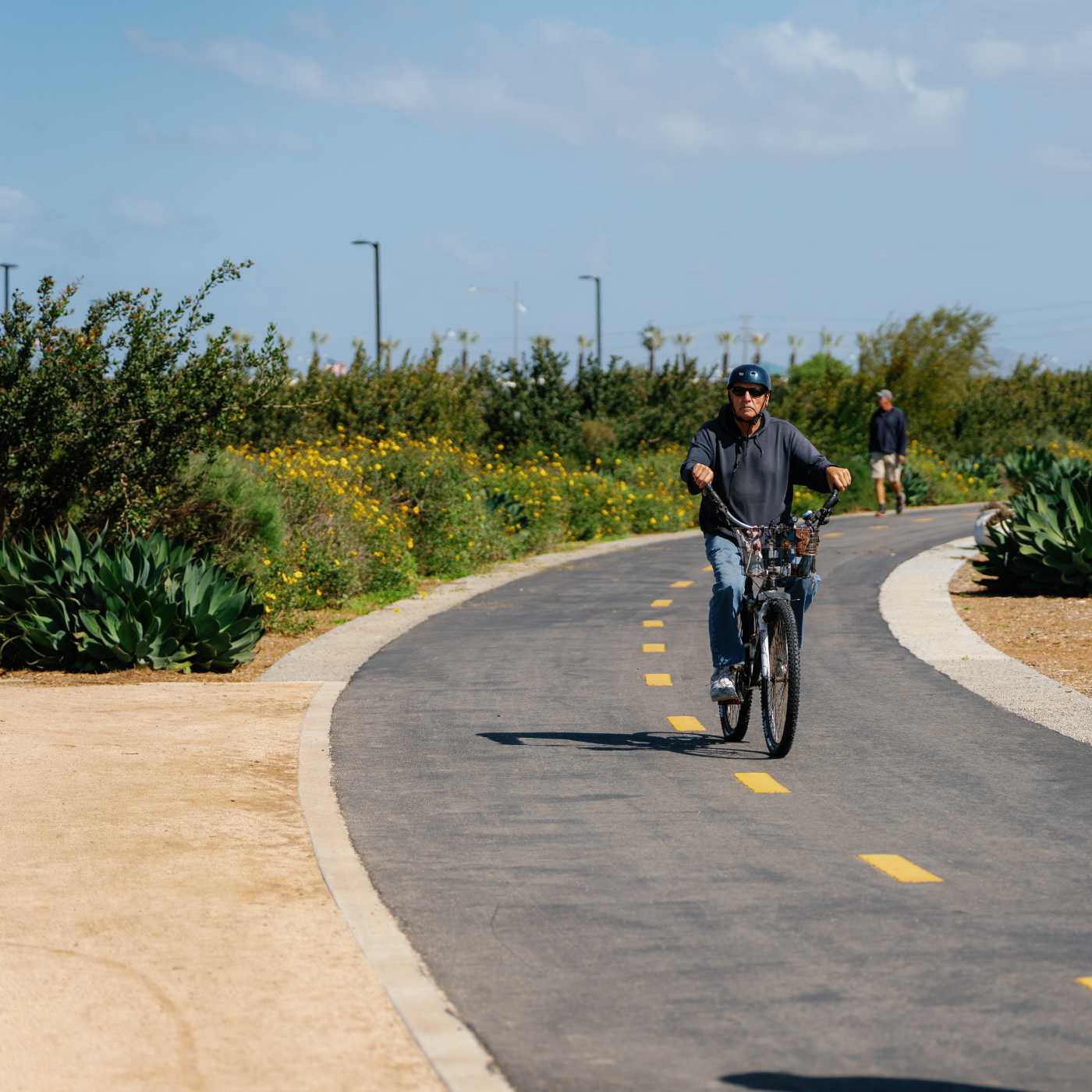 729544587-sweetwater_1x1-1-4