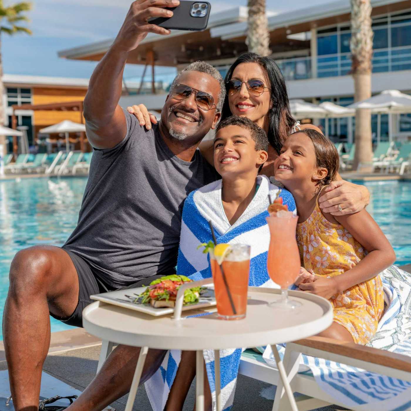 Sun Outdoors San Diego Bay-wonderfront1x1-10-sunRV