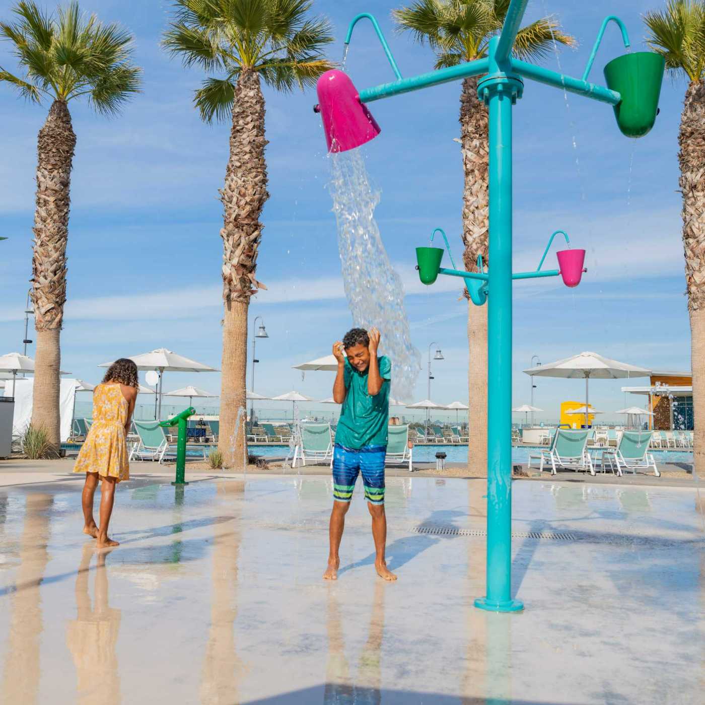 Sun Outdoors San Diego Bay-wonderfront1x1-9-sunRV