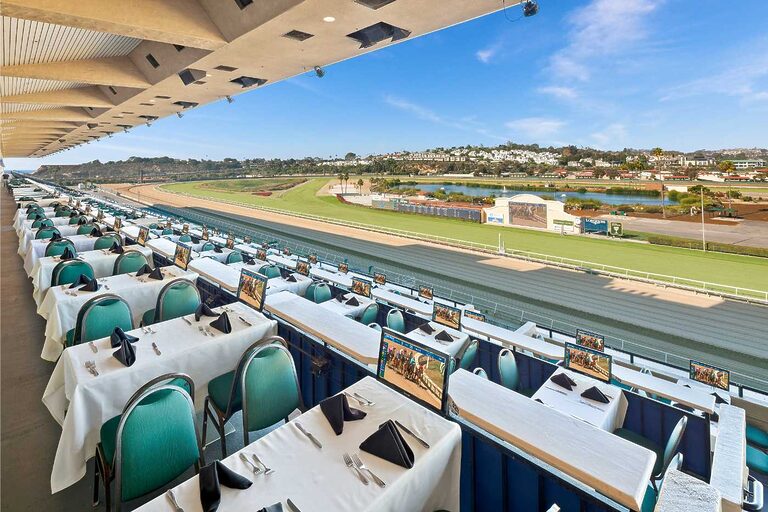 How to Spend the Best Sunday Ever at Del Mar Thoroughbred Club