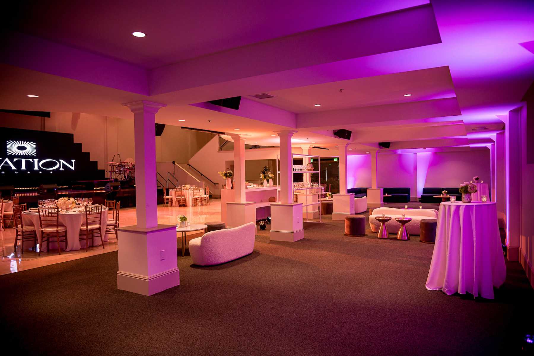 Ovation Square UNDER BALCONY