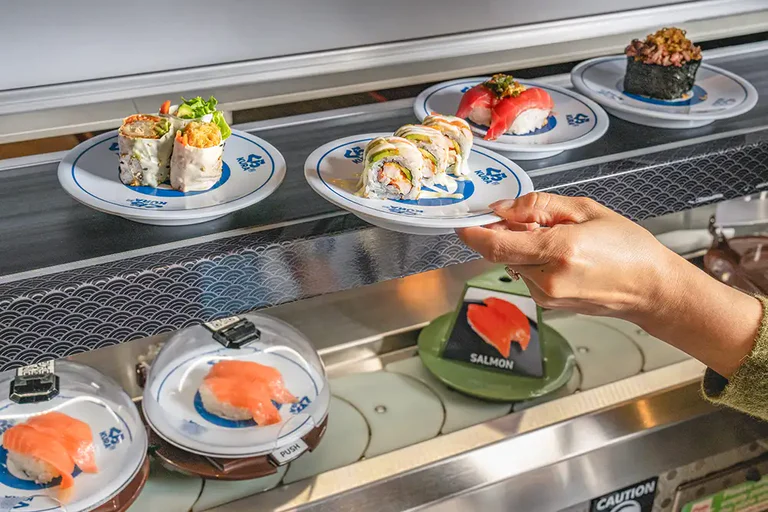 Kura Revolving Sushi Bar-May_205