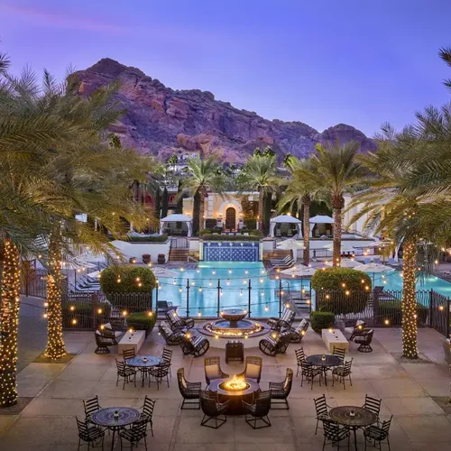 Holidays Omni Montelucia