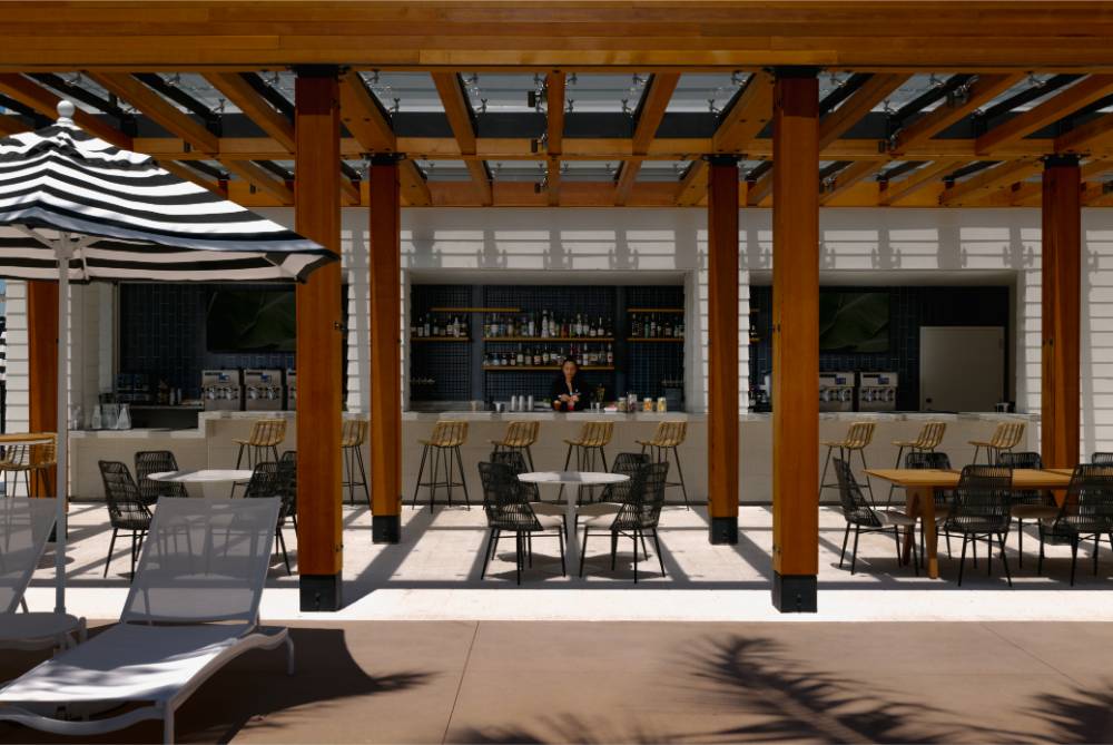 SANGE_Sunnys-Pool-Bar