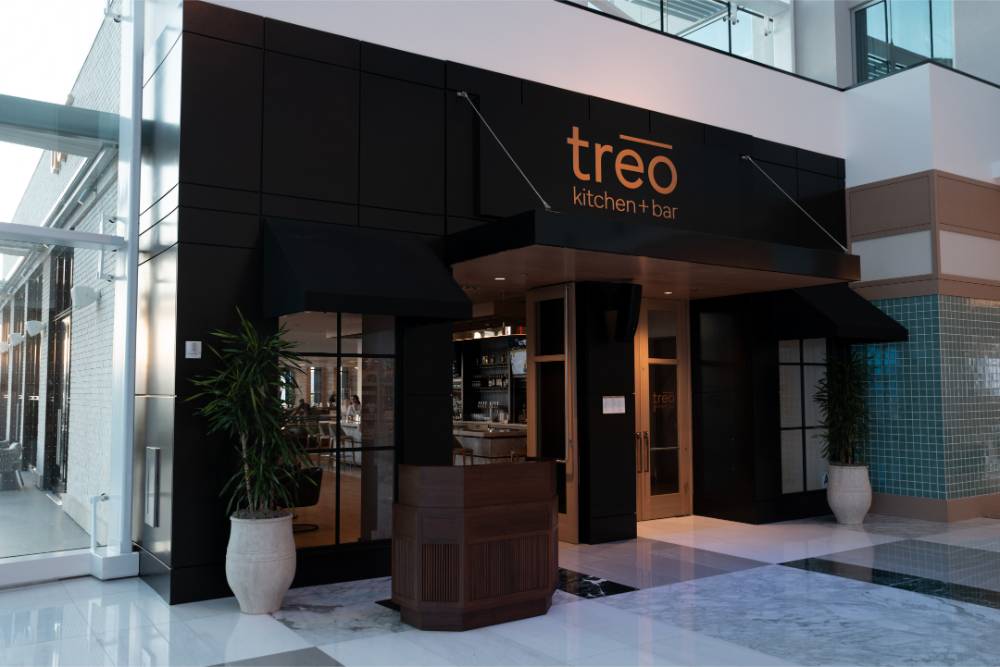 treo GAYLORD_PACIFIC_-627