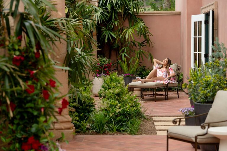 Fairmont Grand Del Mar 20250506_FGDM-OutdoorLounge_01Retouched