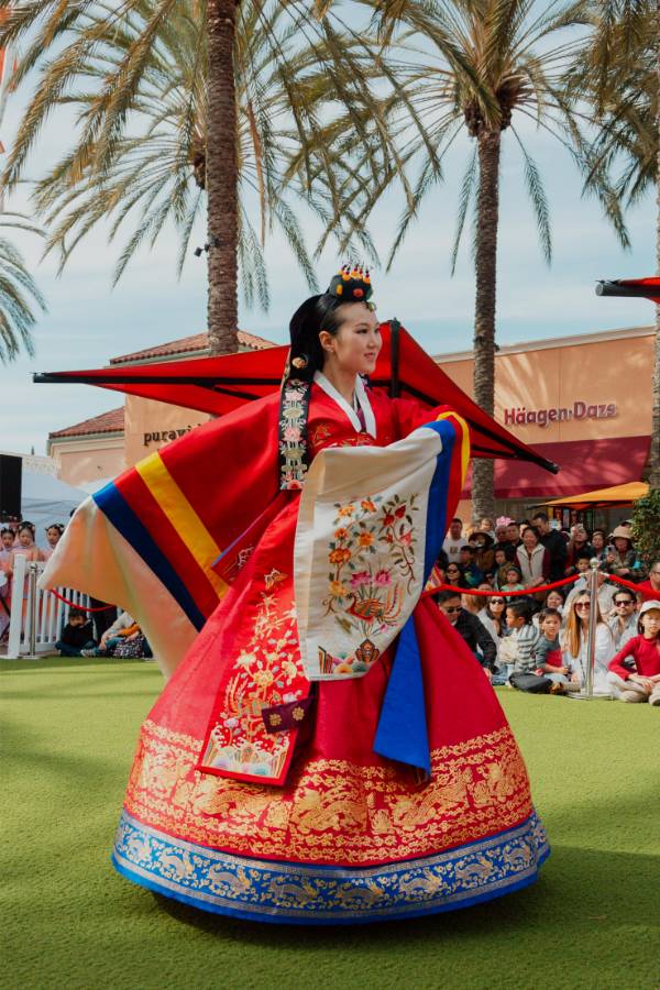 Irvine Spectrum Center MOP-202