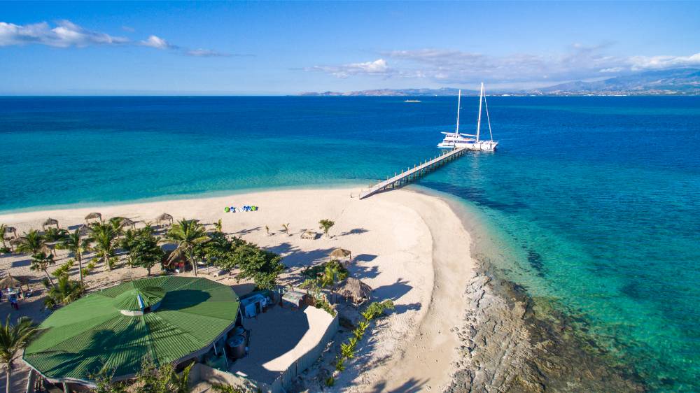 Tourism Fiji Captain Cook Cruises 103752-56