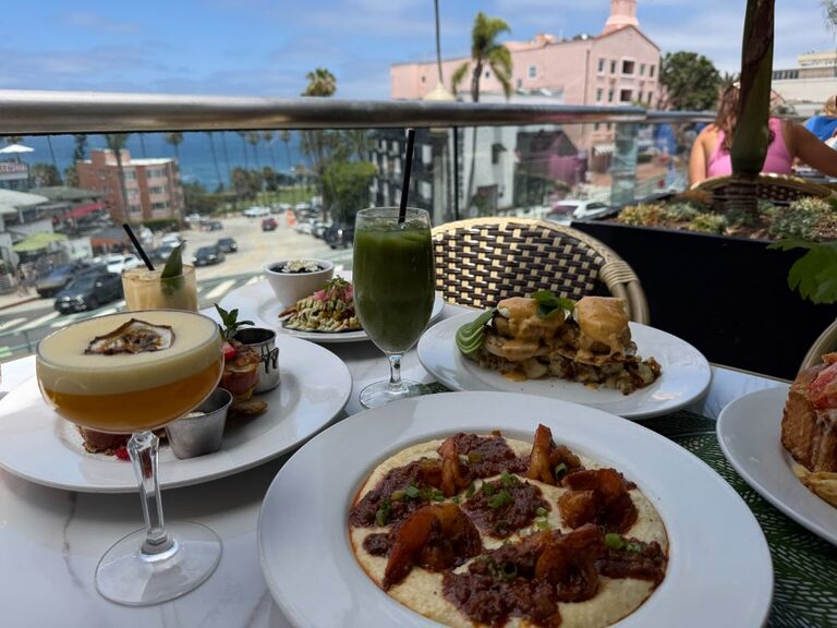Cody's_La_Jolla_IMG_4090
